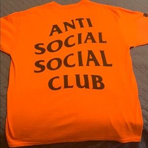 Anti social social club X undefeated paranoid